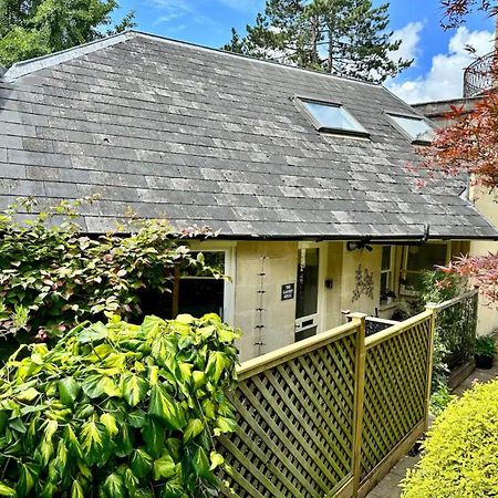 Pass The Keys Delightful Cottage Sydney Gardens Private Parking Bath Exterior photo