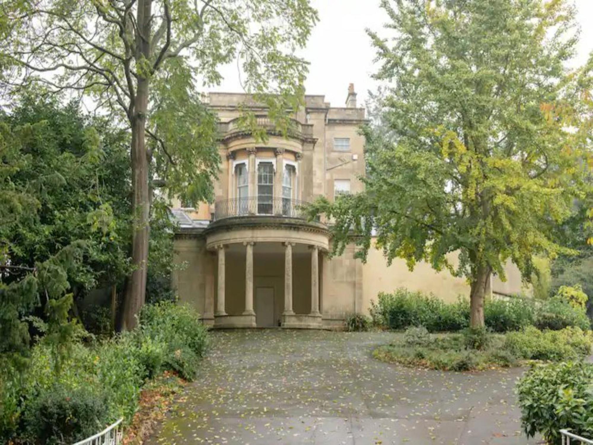 Pass The Keys Delightful Cottage Sydney Gardens Private Parking Bath Exterior photo